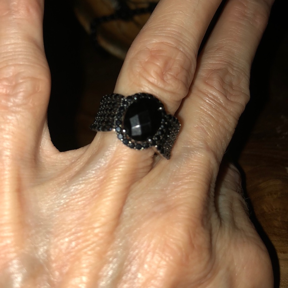 Sterling silver ring & Black Spinal Stones